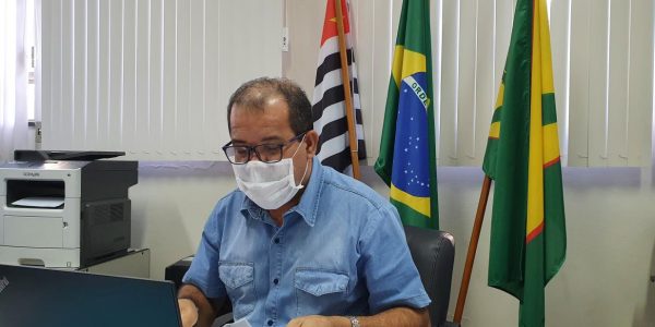 Presidente da Comissão Interpartidária, o vereador Natalino da Silva conduziu a Audiência Pública em modo virtual