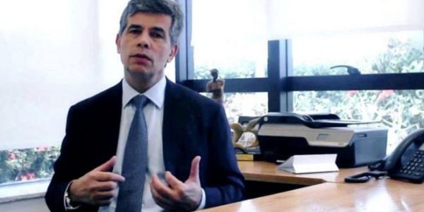 Nelson Teich foi consultor informal na campanha eleitoral de Bolsonaro e chegou a ser cotado para assumir o Ministério da Saúde após a eleição