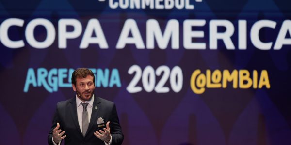 Alejandro Domínguez, presidente da Conmebol, que adiou a Copa América para 2021
Foto: Luisa Gonzalez - 03.dez.2019/ REUTERS