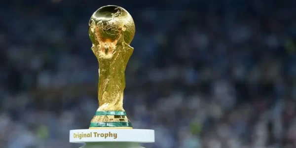 230314210821-world-cup-trophy-031423[1]