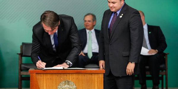 O presidente Jair Bolsonaro durante cerimônia de sanção da nova Lei do Cadastro Positivo, no Palácio do Planalto.