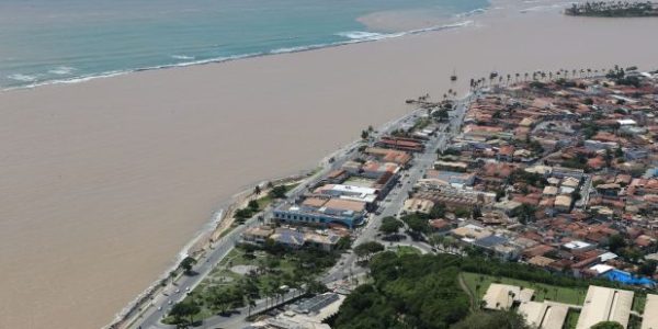 (Porto Seguro - BA, 12/12/2021) Fortes chuvas causaram estragos em diversas cidades na Bahia. Foto: Isac Nóbrega/PR

Crédito: Isac Nobrega/ Reprodução Palácio do Planalto