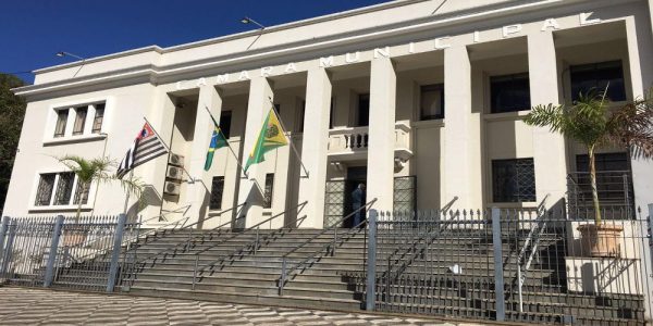 Câmara-aprova-vistorias-em-escolas
