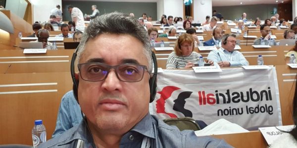 Edson na reuniao da IndustriALL(1)