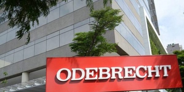 Governo-assina-acordo-de-leniência-e-Odebrecht-terá-de-devolver-R-27-bilhões-informa-AGU[1]