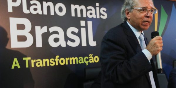 O ministro da Economia, Paulo Guedes, durante entrevista coletiva, onde apresentou à imprensa as propostas do Pacto Federativo.