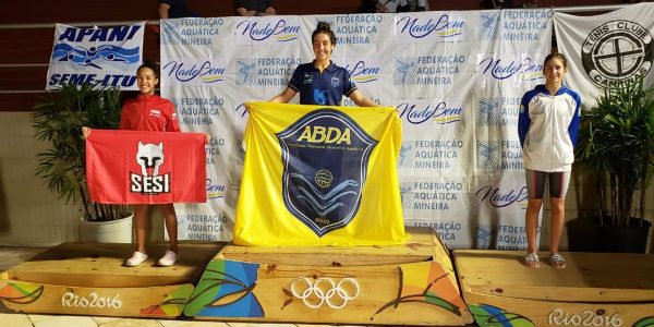 Sophia-Dela-Coleta-Campeã-Brasileira-dos-50m-livre-infantil-2-Feminino