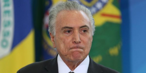 TEMR1    BSB 07 03 2017  NACIONAL  MICHEL TEMER/POSSE NOVOS MINISTROS  
O presidente da Republica,  Michel Temer durante cerimonia de posse dos dois mais novos ministros do governo, deputado Osmar Serraglio (PMDB-PR), para a Justiça e Segurança Publica, e do senador Aloysio Nunes (PSDB-SP), para as Relações Exteriores, no Palacio do Planalto. FOTO:DIDA SAMPAIO/ESTADAO