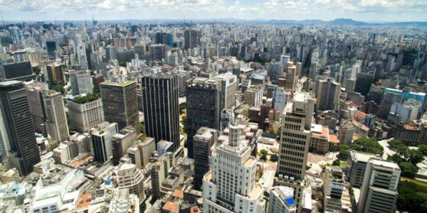 Apesar da crise da Covid-19, São Paulo é o 21º colocado no ranking das maiores economias do mundo; em 2019, PIB paulista superou o dobro da média nacional