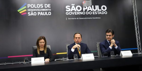 O governador do Estado de São Paulo, João Doria, participa de coletiva de imprensa para o lançamento de criação de 11 polos de Desenvolvimento, realizada no Palácio dos Bandeirantes. Local: São Paulo/SP. Data: 23/05/2019.  Foto: Governo do Estado de São Paulo