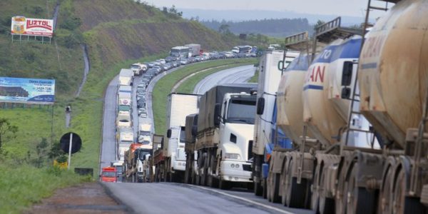 BR-060, que liga Brasília a Goiânia