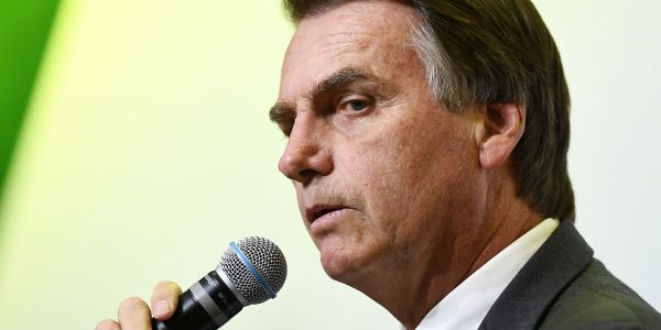 Jair Bolsonaro, presidential candidate for the Social Liberal Party, attends an interview for Correio Brazilianse newspaper in Brasilia on June 6, 2018.
Brazil holds general elections in October.  / AFP PHOTO / EVARISTO SA