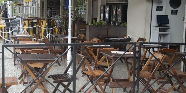 Bares vazios na hora do almoço, no Rio de Janeiro. (Tomaz Silva/Agência Brasil)