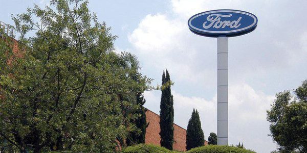 fabrica_ford