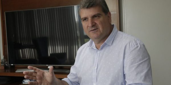 Entrevista com o prefeito Clodoaldo Gazzetta, sobre a av. Duque de Caxias