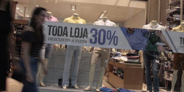 Comércio entra em promoção