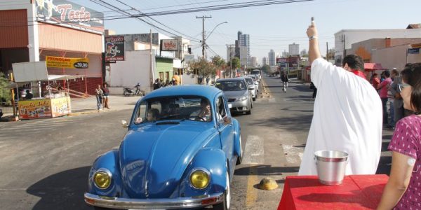 Como em anos anteriores, haverá bênção dos veículos e motoristas em frente à paróquia de São Cristovão, no Jardim América / Foto: Douglas Reis/JC Imagens