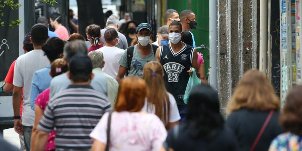 Ele disse também que, para ele, prefeitos, governadores e o presidente tem o mesmo objetivo: reduzir o número de óbitos