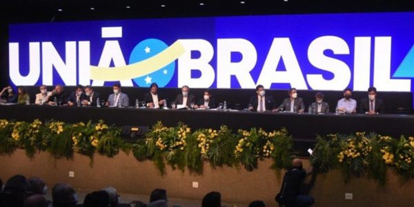 uniao-brasil-foto-reproducao[1]