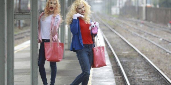 x85643243_ri-rio-de-janeiro-rj-11-10-2019os-jovens-thiago-e-lucas-rafael-se-vestem-como-as-per.jpg.pagespeed.ic.W3W3PUFzxL[1]